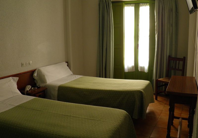 Nuria Hostal Madrid Kültér fotó